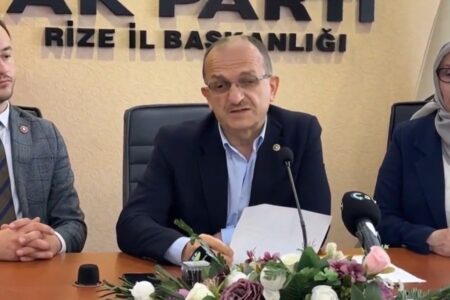 Der Provinzvorsitzende der AK-Partei Rize, Ayar, gab bekannt, dass er von seinem Amt zurückgetreten sei