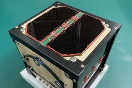 Der weltweit erste Holzsatellit ist ein Raumfahrer
