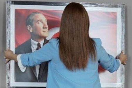 Die Atatürk-Szene in der Fernsehserie Kızılcık Şerbeti wurde zu einem heißen Thema