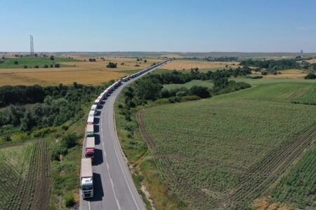Die LKW-Warteschlange am Grenztor Hamzabeyli ist länger geworden