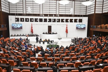 Diese Woche wird im Parlament schwierig