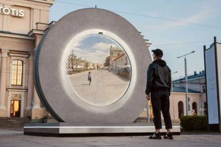 Interaktives Portal, das New York mit Dublin verbindet, eröffnet