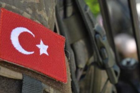 Medienbeschränkungen für pensionierte Soldaten wurden aus dem Gesetzentwurf gestrichen