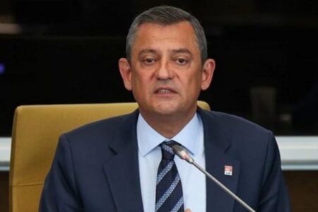 Özgür Özel traf sich mit ehemaligen Führern der CHP