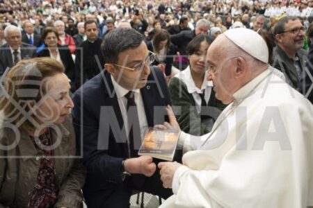 Serkan Bayram traf sich mit dem Papst im Vatikan: Für eine gerechte und ungehinderte Welt…
