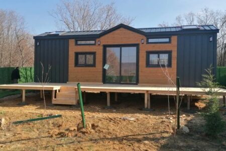 Spannungen im Zusammenhang mit „Tiny Houses“ in Edirne nehmen zu: Die Abrissarbeiten haben begonnen