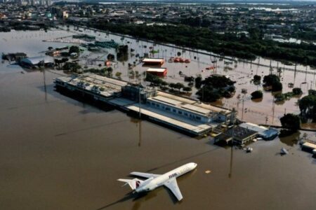 Überschwemmung in Brasilien: Hunderte Städte unter Wasser