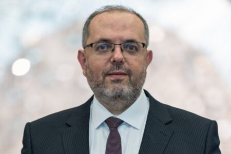 Erhan Afyoncu: Es gibt kein Türkisch