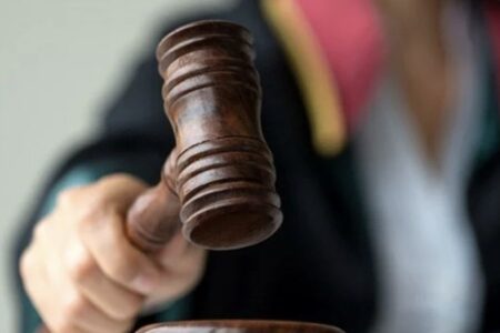 HSK untersucht Richterin: Argumentation wegen Bestechung, Drogen und Drohungen