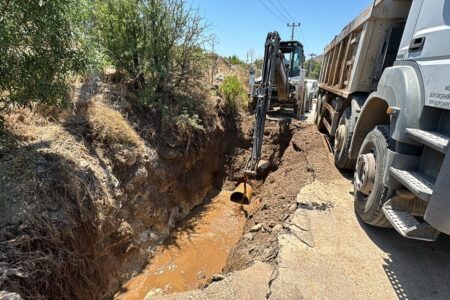 In Bodrum explodierte erneut die Stromleitung: Diesmal fiel ein Auto in den Graben