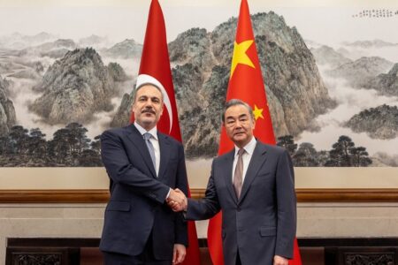 Minister Fidan setzt seine Kontakte mit China fort