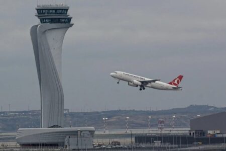 Minister Uraloğlu gab bekannt: Der Flughafen Istanbul befindet sich mit einem Plus von 22,4 Prozent auf dem Höhepunkt