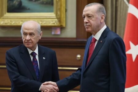 Präsident Erdoğan wird sich mit Devlet Bahçeli treffen