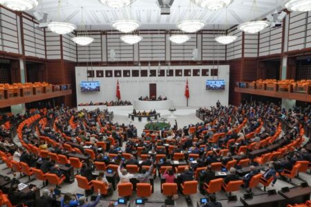 Die Sitzverteilung in der Großen Türkischen Nationalversammlung hat sich geändert