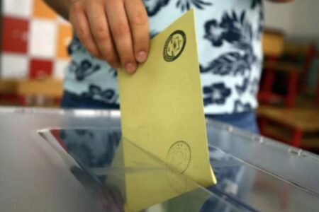 Die Zahl der in der Türkei tätigen politischen Parteien erreichte 151