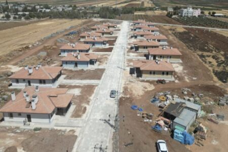 Dorfhäuser in Kilis werden an ihre rechtmäßigen Eigentümer übergeben