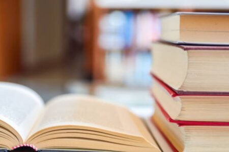 Mittwoch, 21. August 2024: Neue Bücher in den Regalen