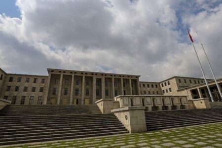 Neuer Zeitraum für den Besucherzugang zum Parlament
