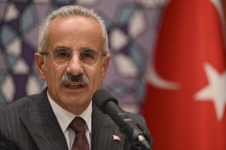 Abdulkadir Uraloğlu: 1,7 Millionen Fahrzeuge wurden auf dem Seeweg transportiert