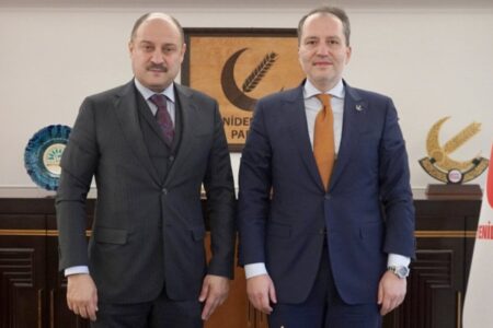 Aufeinanderfolgende Rücktritte in Şanlıurfa: Die Auflösung der Wohlfahrtspartei geht weiter