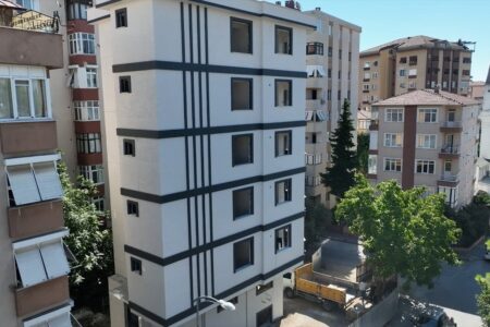 Der Bau von Gebäuden in Istanbul wird im Rahmen der „Half of Us“-Kampagne fortgesetzt