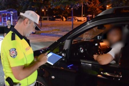 In einer Woche wurden 2 Millionen 411 Tausend 916 Fahrzeuge im Verkehr kontrolliert