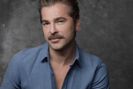 Necip Fazıls Buch Creating a Man wird verfilmt; Engin Altan Düzyatan wird die Hauptrolle spielen.
