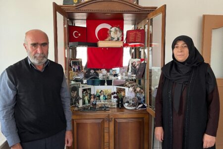 Die Erinnerungen an die Märtyrerin Şeyda Yılmaz werden in der Residenz ihres Vaters wachgehalten