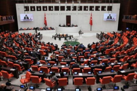 Die Haushaltsarbeit beginnt im Parlament