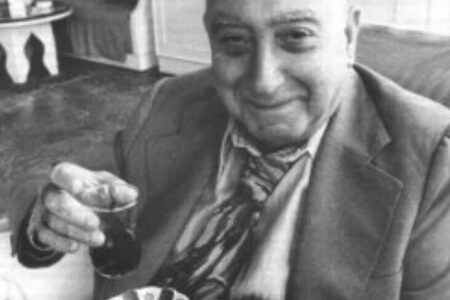 Ein Dichter, der die türkische Flagge immer an der Spitze hält: Fazıl Hüsnü Dağlarca