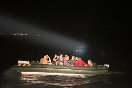 In Aydın wurden 12 illegale Einwanderer gefasst