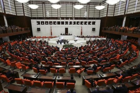 Morgen beginnt die Haushaltsarbeit im Parlament