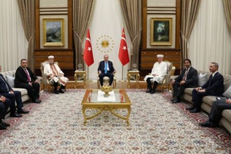Präsident Erdoğan empfing İbrahim Şerif und Mustafa Trampa