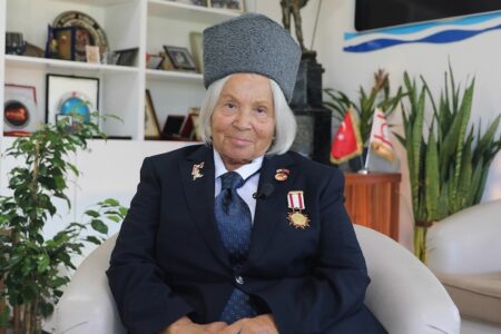 Wertvolle Aussagen von Zypern-Veteran Aynur Gökçek: Auch jetzt würde ich mich gerne für mein Heimatland entscheiden.