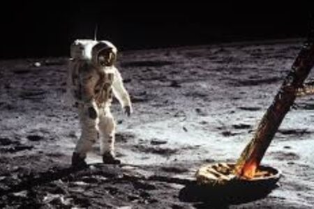 Die NASA gab bekannt: Nach 50 Jahren werden Astronauten auf dem Mond landen